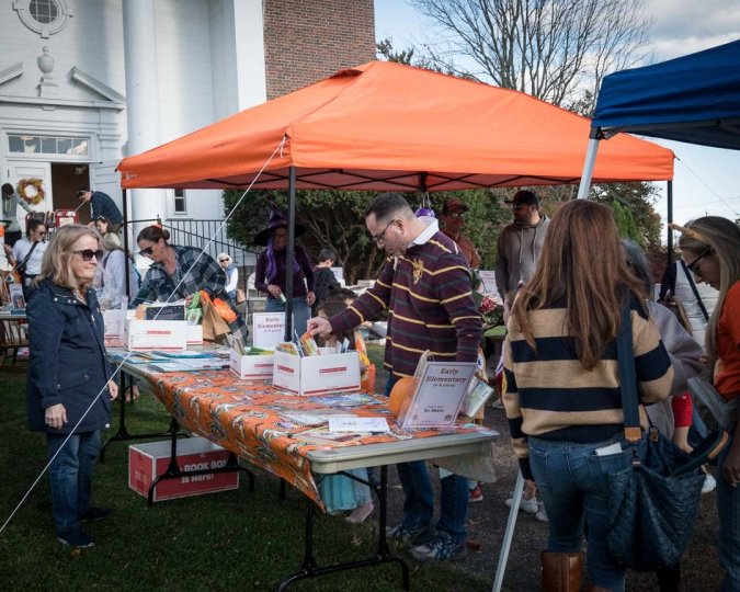 2024-10-26-Trick-or-Treat-for-Books_14